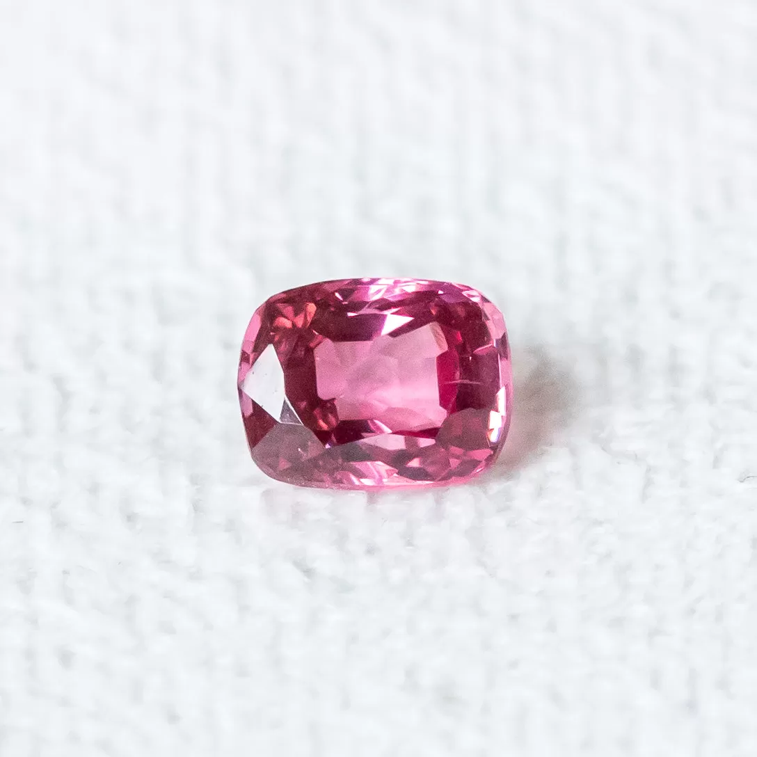 1.07CT CUSHION CUT PINK BURMESE SPINEL, 6.25X4.9X3.85MM