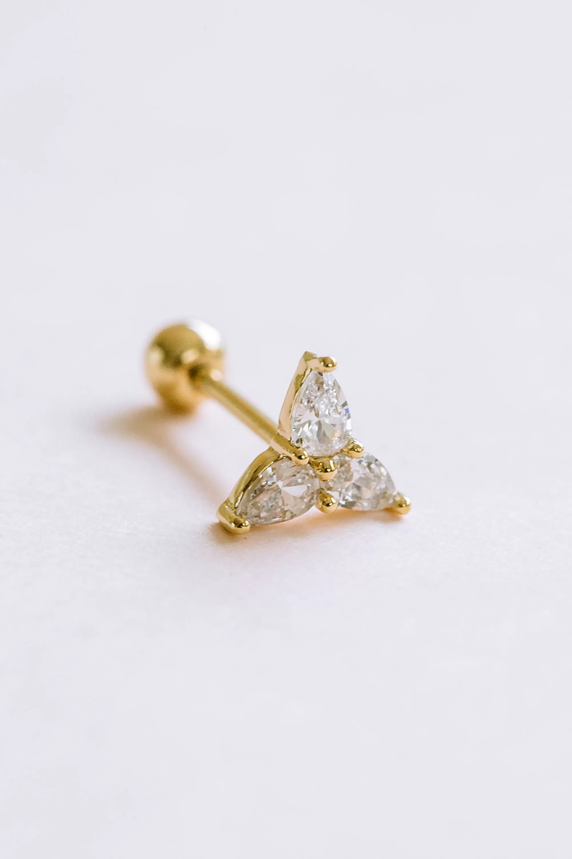 925 Cz Triangle Ear Barbell Piercing