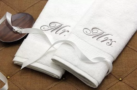 Monogrammed 2pc towels - wedding gift personalized towels