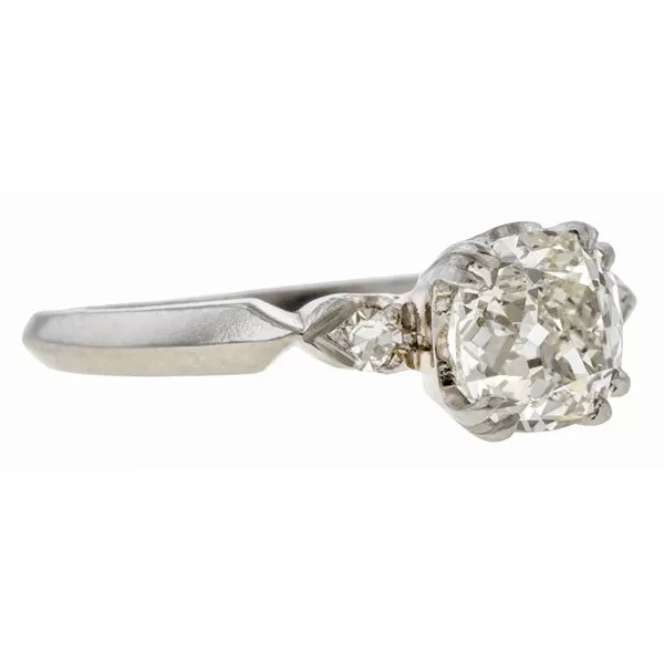 Vintage Engagement Ring, Cushion 1.05ct.